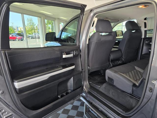 2018 Toyota Tundra SR5 5.7L V8