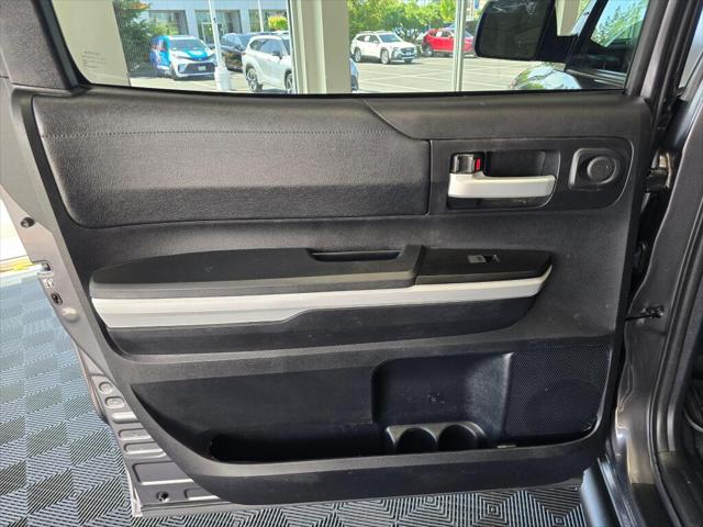 2018 Toyota Tundra SR5 5.7L V8