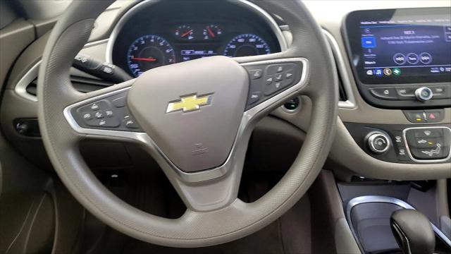 2022 Chevrolet Malibu FWD 1FL