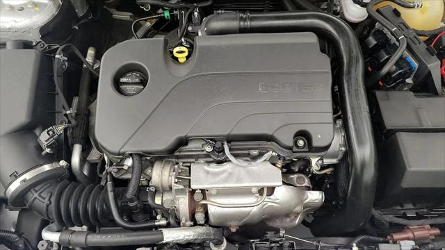 2022 Chevrolet Malibu FWD 1FL