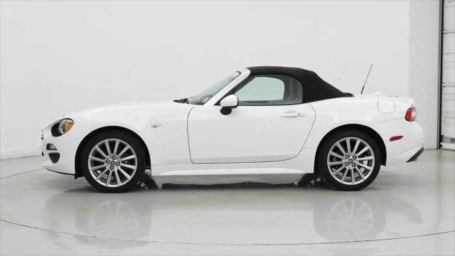 2017 Fiat 124 Spider Lusso