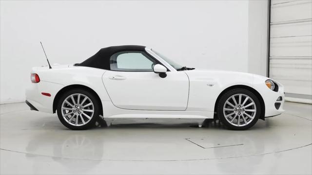 2017 Fiat 124 Spider Lusso
