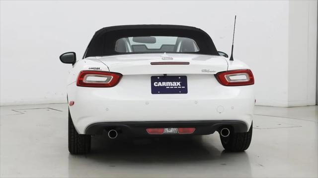 2017 Fiat 124 Spider Lusso
