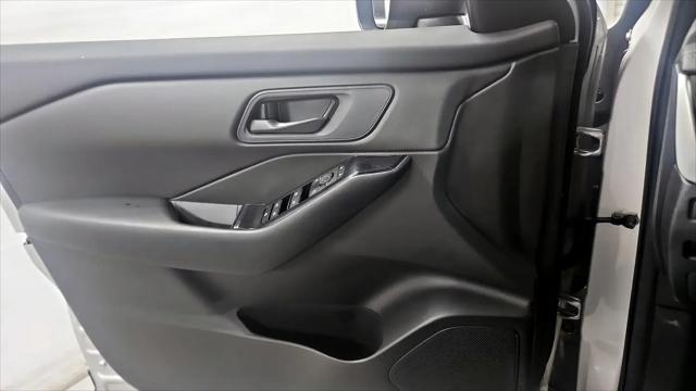 2024 Nissan Rogue S FWD