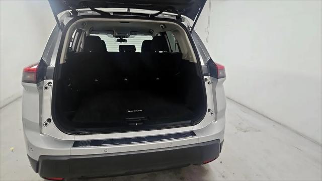 2024 Nissan Rogue S FWD