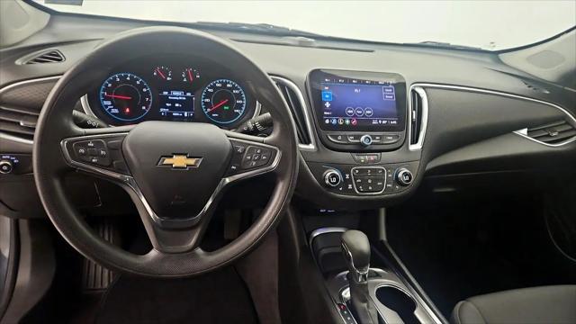 2021 Chevrolet Malibu FWD LT