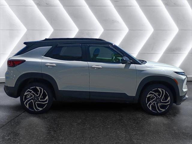 2025 Chevrolet TrailBlazer AWD RS