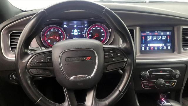 2022 Dodge Charger SXT RWD