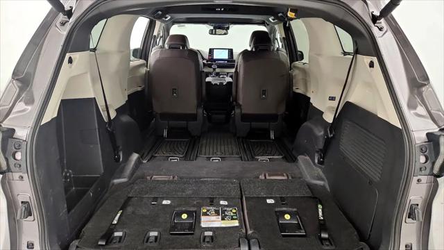 2024 Toyota Sienna Platinum