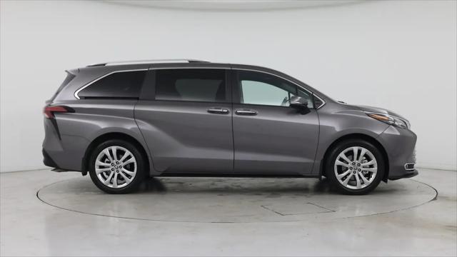 2024 Toyota Sienna Platinum