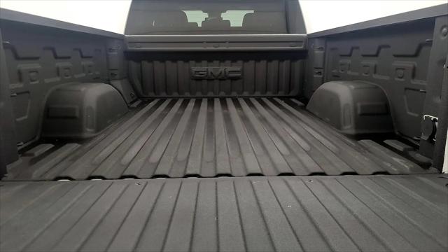 2023 GMC Sierra 1500 4WD Double Cab Standard Box SLE