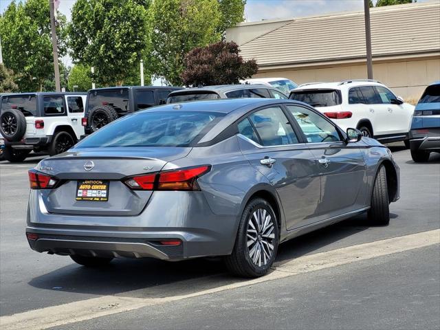 2024 Nissan Altima SV FWD