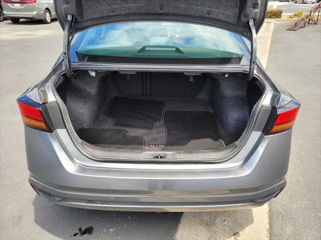 2024 Nissan Altima SV FWD