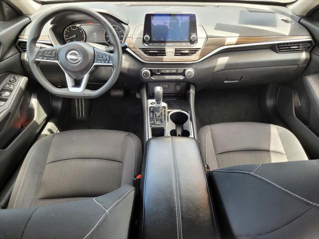 2024 Nissan Altima SV FWD
