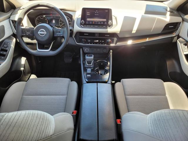 2023 Nissan Rogue SV FWD