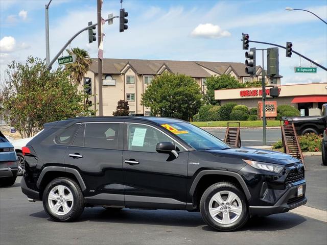2021 Toyota RAV4 Hybrid LE