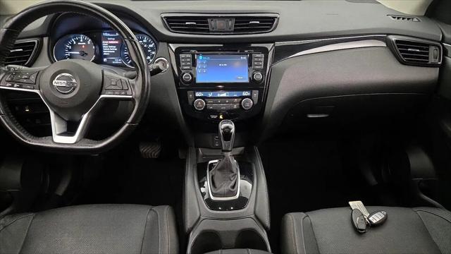 2017 Nissan Rogue Sport SL