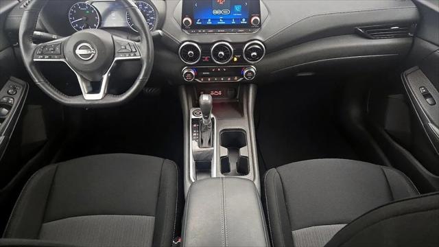 2024 Nissan Sentra SV Xtronic CVT