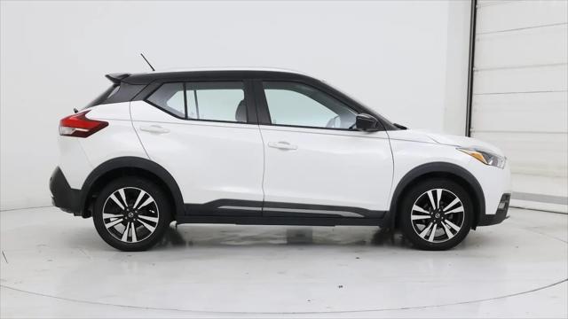 2020 Nissan Kicks SR Xtronic CVT