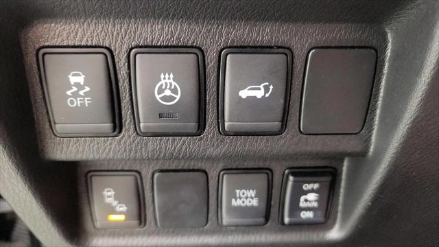 2020 Nissan Pathfinder SL 2WD