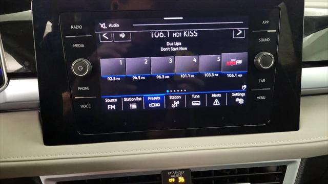 2025 Volkswagen Taos 1.5T SE