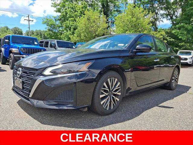 2023 Nissan Altima SV FWD