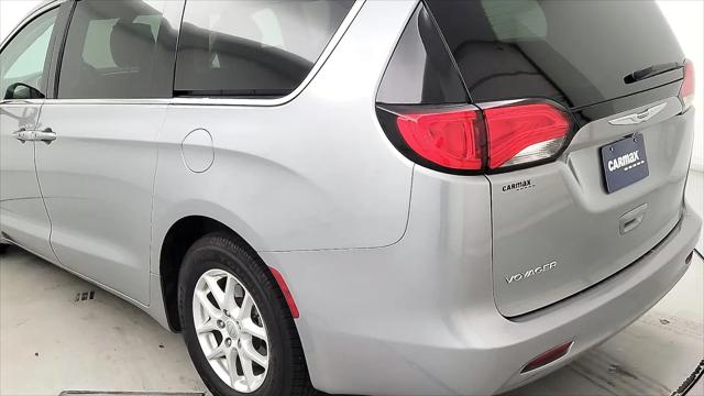 2020 Chrysler Voyager LXI