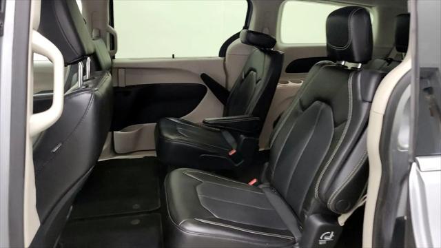 2020 Chrysler Voyager LXI