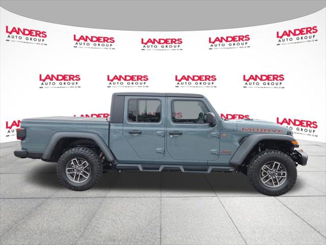 2024 Jeep Gladiator Sport