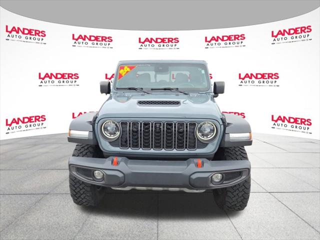 2024 Jeep Gladiator Sport