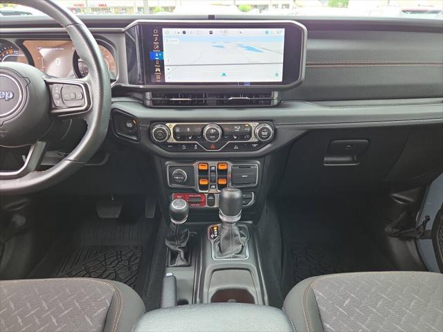 2024 Jeep Gladiator Sport