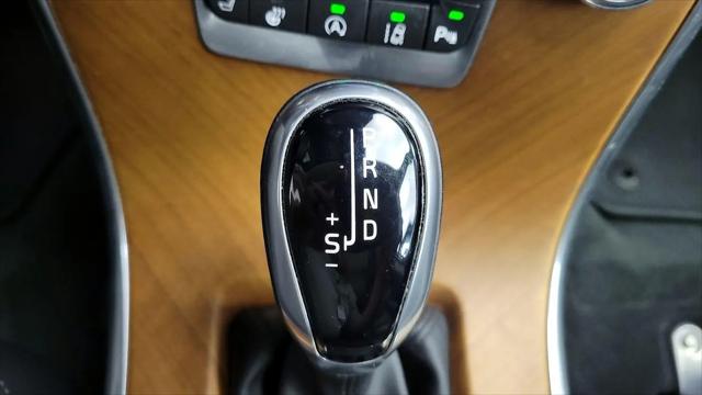 2017 Volvo XC60 T5 Inscription