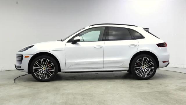 2018 Porsche Macan Turbo