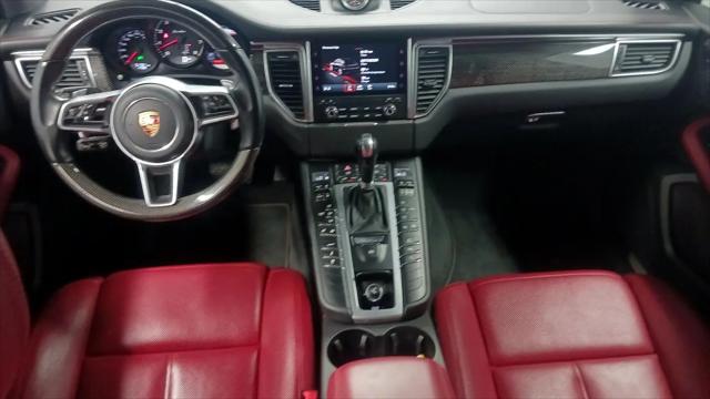 2018 Porsche Macan Turbo