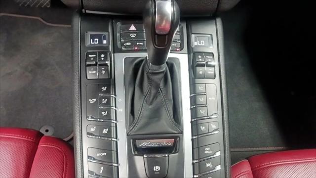2018 Porsche Macan Turbo