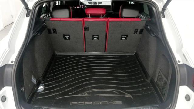 2018 Porsche Macan Turbo