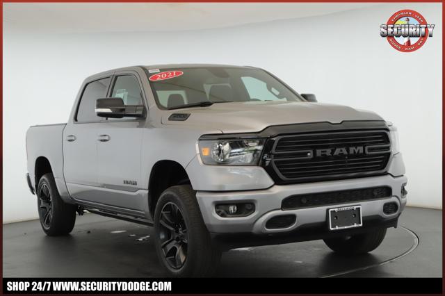 2021 Ram 1500 Big Horn Crew Cab 4x4 5'7" Box for sale in Amityville, NY