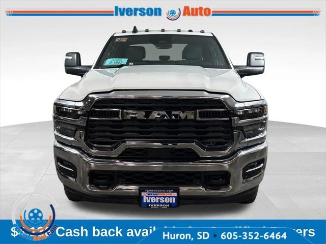 2026 RAM 3500 RAM 3500 BIG HORN CREW CAB 4X4 8 BOX