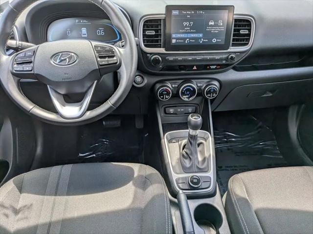 2025 Hyundai Venue SEL