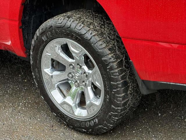 2020 Ram 1500 Big Horn Crew Cab 4x4 5'7" Box