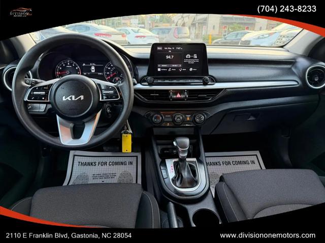 2022 Kia Forte LXS
