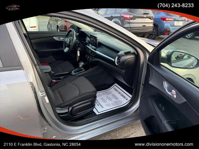 2022 Kia Forte LXS
