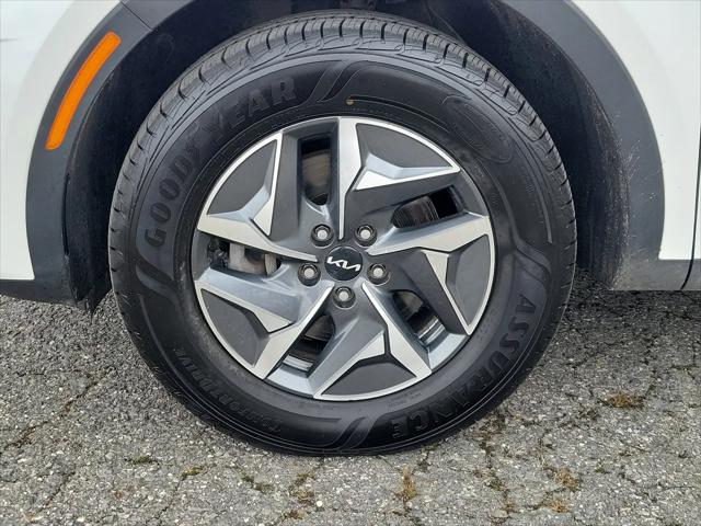 2022 Kia Sorento Hybrid S