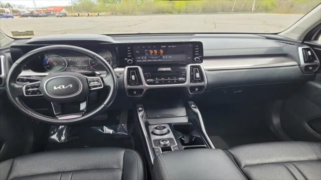 2022 Kia Sorento Hybrid S