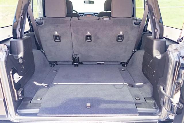 2020 Jeep Wrangler Sport S 4x4