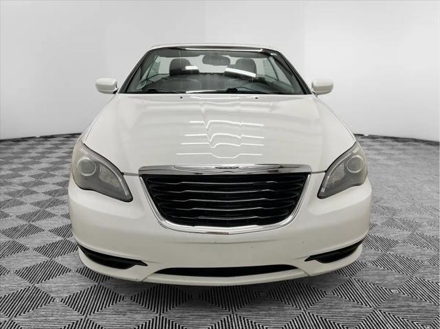 2014 Chrysler 200 S