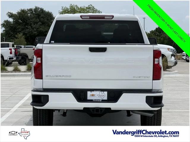 2026 Chevrolet Silverado 1500 2WD Crew Cab Short Bed Custom