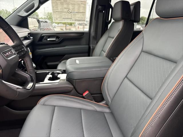2026 GMC Yukon 4WD AT4