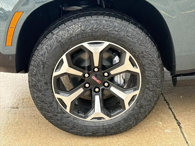 2026 GMC Yukon 4WD AT4