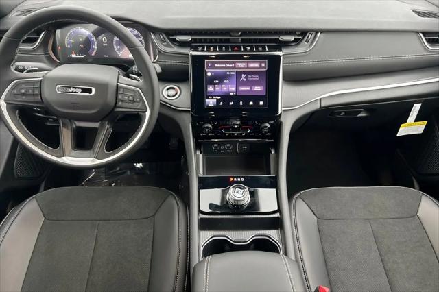 2025 Jeep Grand Cherokee L Altitude X 4x4